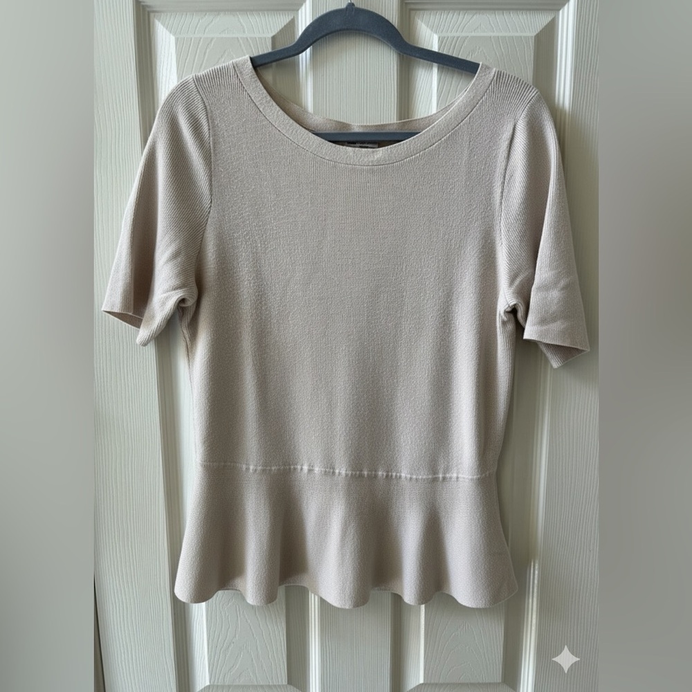 Banana Republic Cream Short Sleeve Peplum Top